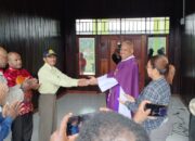 Pemda Pegubin Serahkan Satu Unit Perkantoran Jadi Kampus Sementara Universitas Okmin Papua