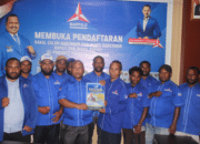 Resmi Kembalikan Formulir Pendaftaran, Denius Taplo Uopmabin Optimis Kantongi Rekomendasi DPP Partai Demokrat