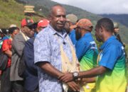 President GIDI dan Rombongan Tiba Di Kiwirok, Gedung Gereja Imanuel Polobakon Siap Diresmikan dan Lantik Badan Pekerja Klasis Kiwi
