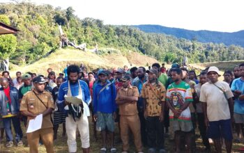 Gelar Reses Perdana di Okbemtau, Anggota DPRK Otsus Melius Uopdana Serap Belasan Aspirasi hingga Soroti Kades Absen 11 Tahun
